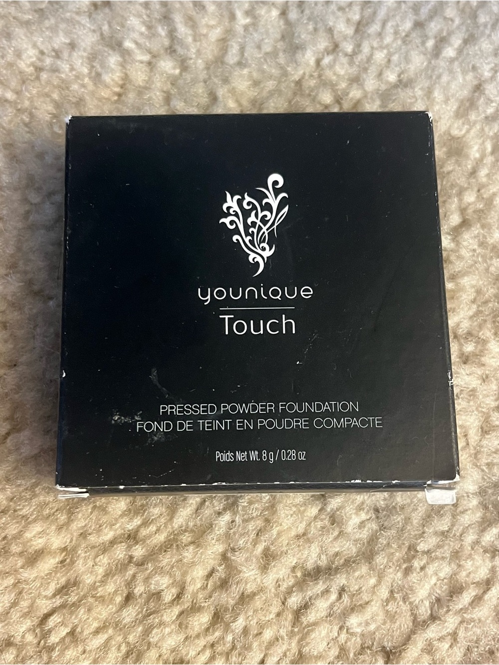 Younique Poplin Pressed Powder Foundation - Picture 4 of 5